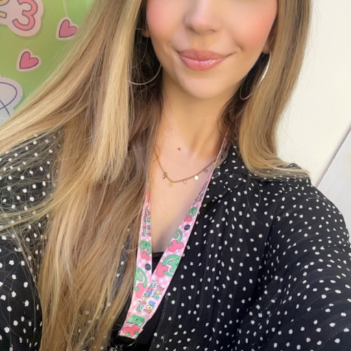  Ibtissem Mazouni